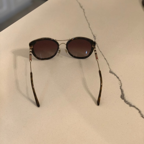 burberry 4251q jacket